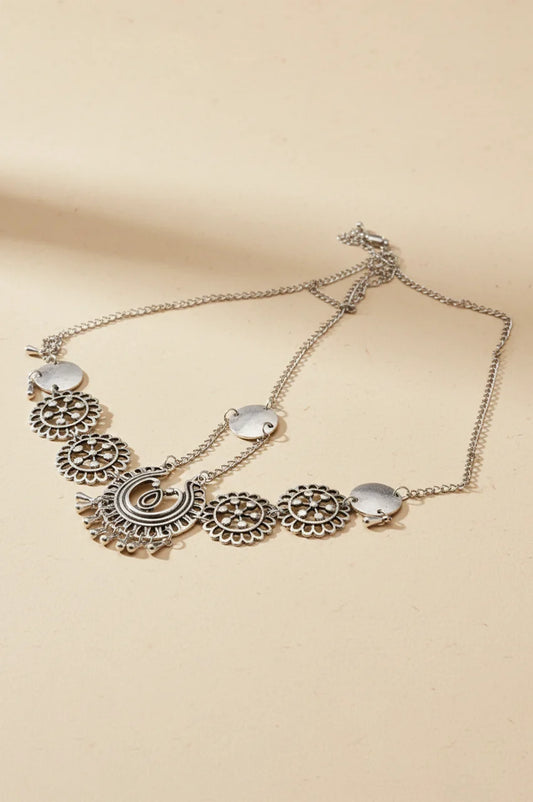 Full view of the Naylara Bohemian Silver Head Chain, a tribal accessory for Kaftan.