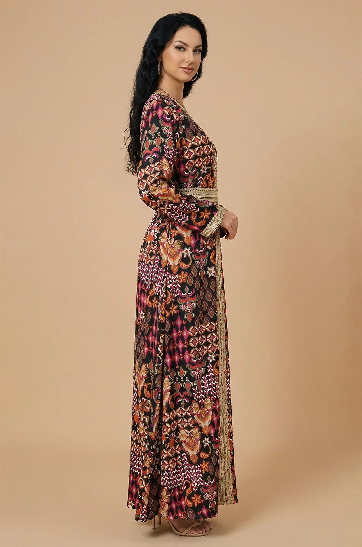 Side profile of the Maris tribal print caftan by Naylara.