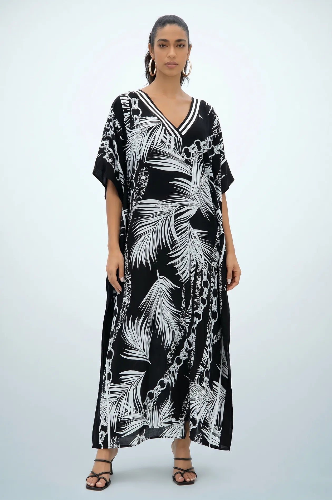Naylara Adhara Palm Beach Kaftan Black – Front View Studio Shot