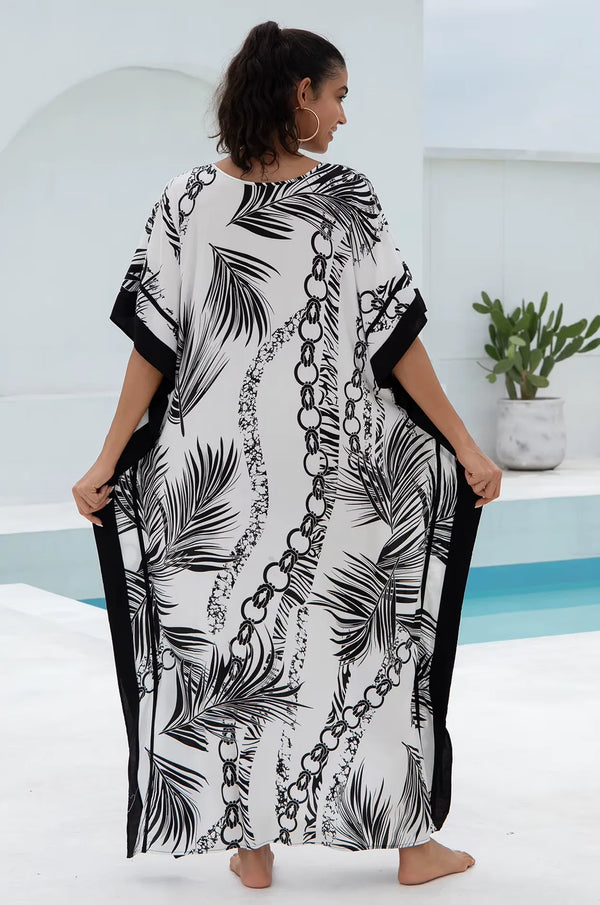Naylara Adhara Palm Beach Kaftan White – Back View Outdoor Pool