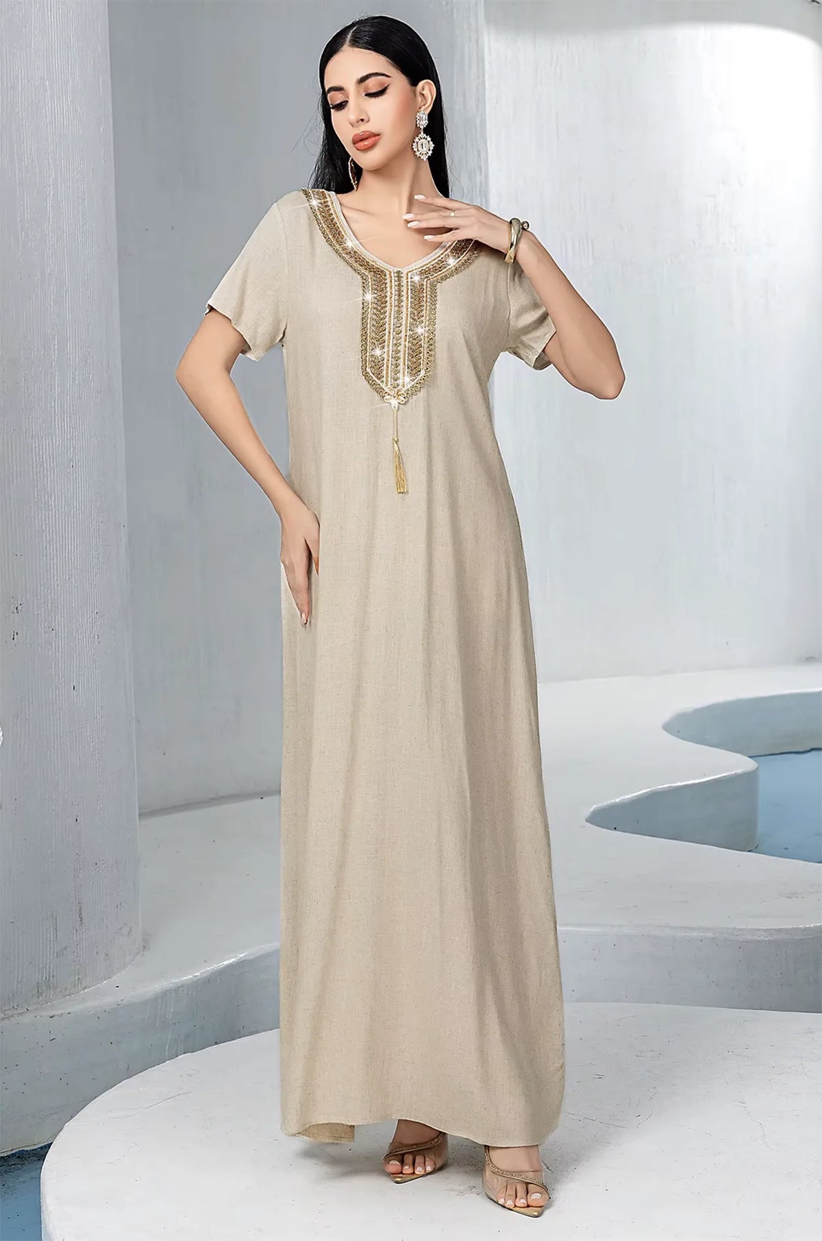 Front view of the short-sleeved inner dress of the Ninon kaftan set.