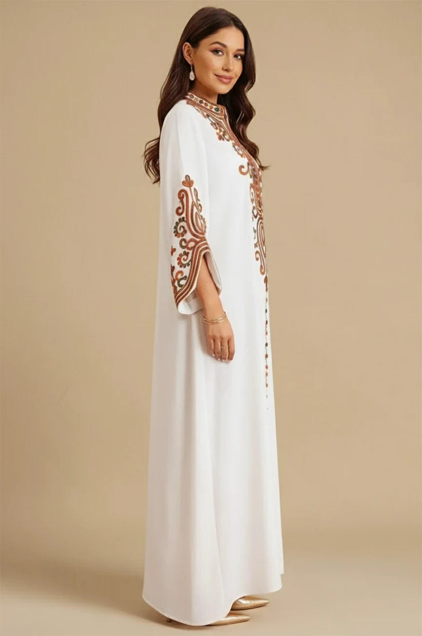 Soraya modern Moroccan kaftan in white – embroidered luxury kaftan side view